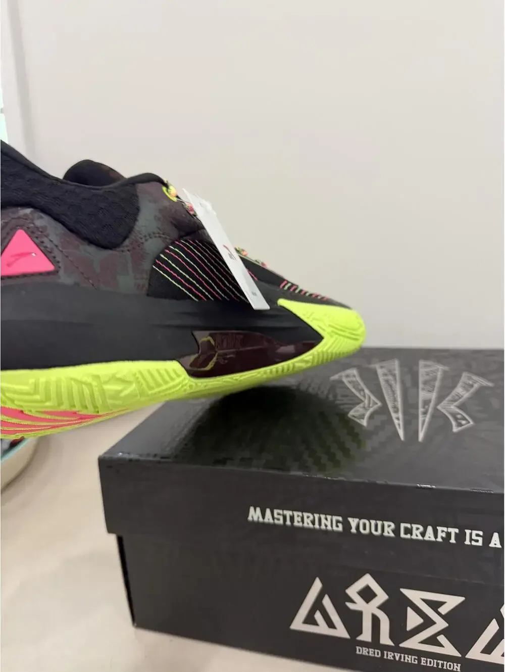 ANTA KAI 1 Speed Men Basketball Shoes Greg Irving Edition Black/Neon Green US 8